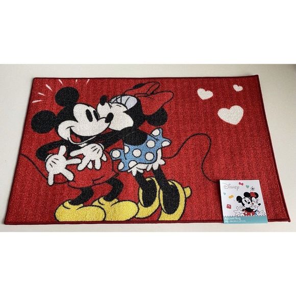 Disney Accents Disney Mickeyand Minnie Valentinesaccent Rug 2x32